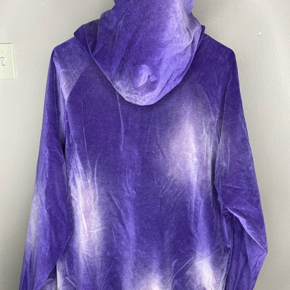 Marc Jacques Burton Velvet Purple Sweatshirt size small - Picture 2 of 6